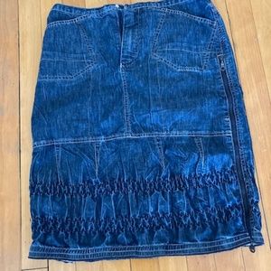 Girbaud denim skirt unique